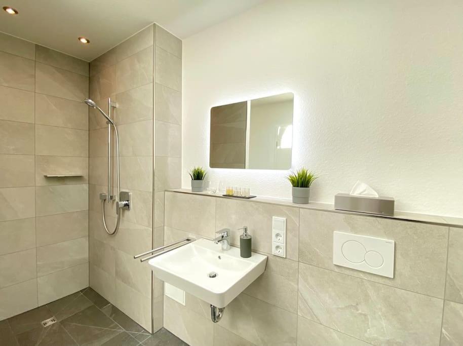 Auszeit Apartment Dream Friedrichshafen Ngoại thất bức ảnh